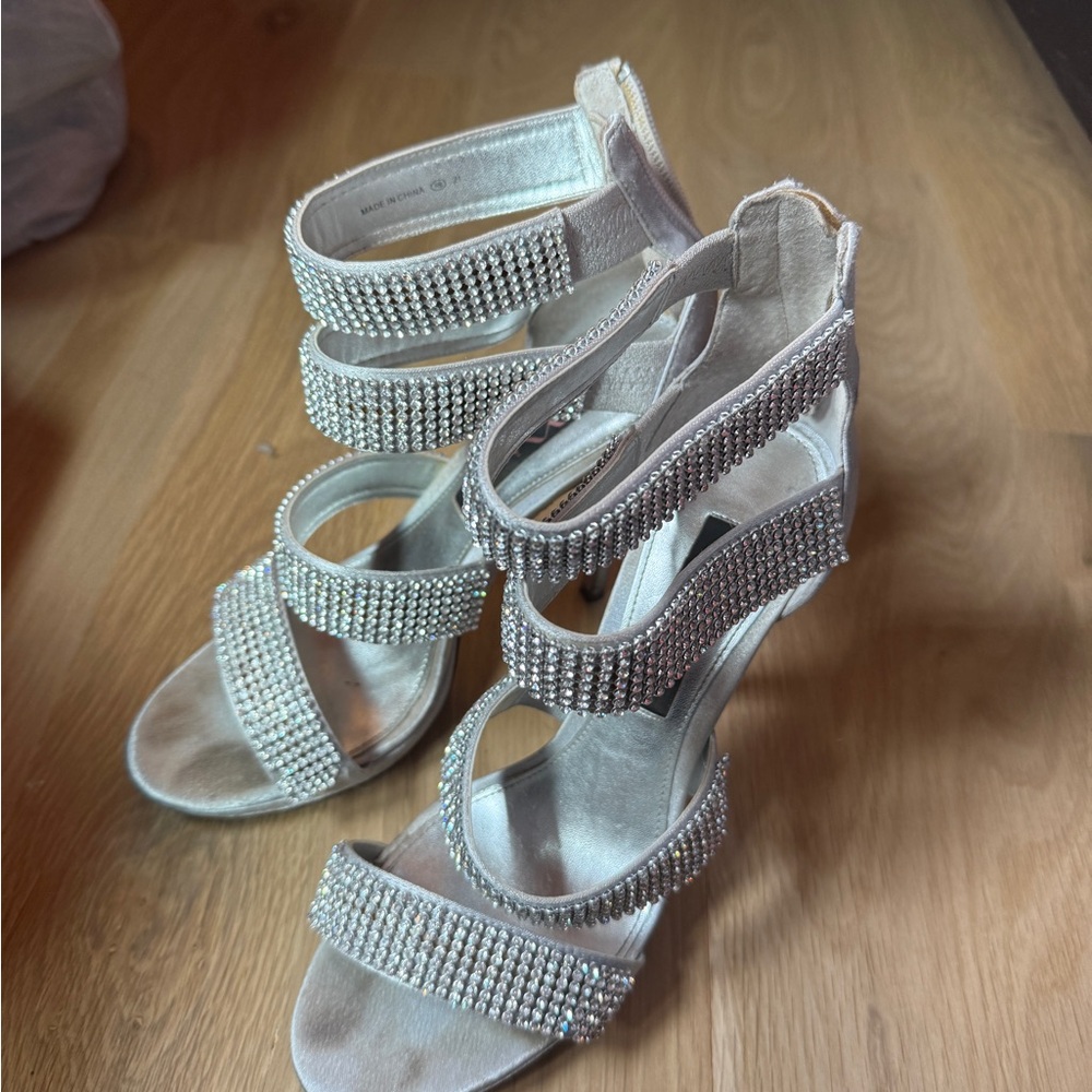 Nina Women's Bridget- Heels. Women’s size 7